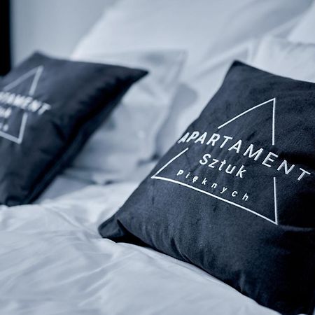 Apartament Sztuk Pieknych 10 Piła Esterno foto