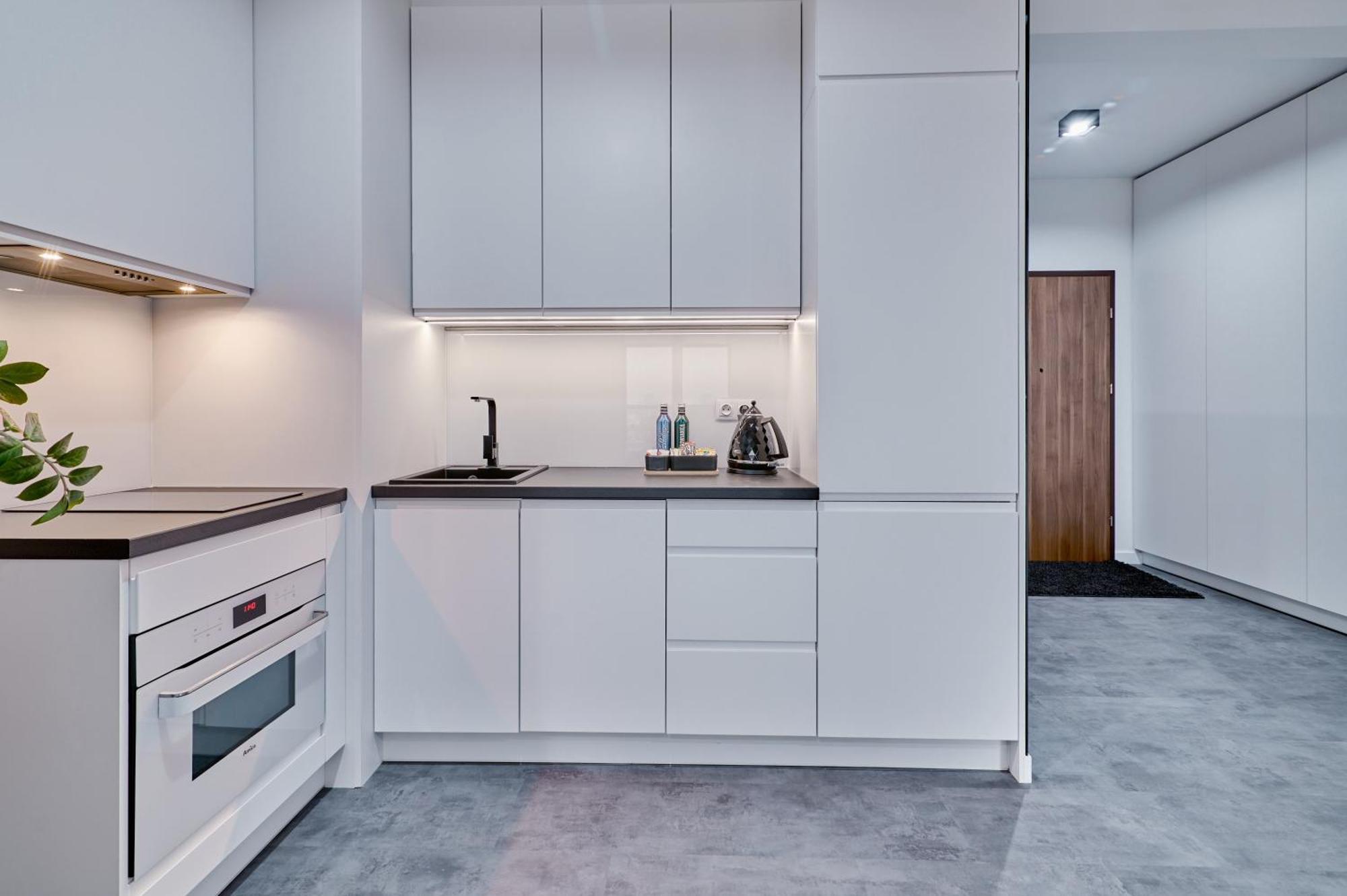 Apartament Sztuk Pieknych 10 Piła Esterno foto